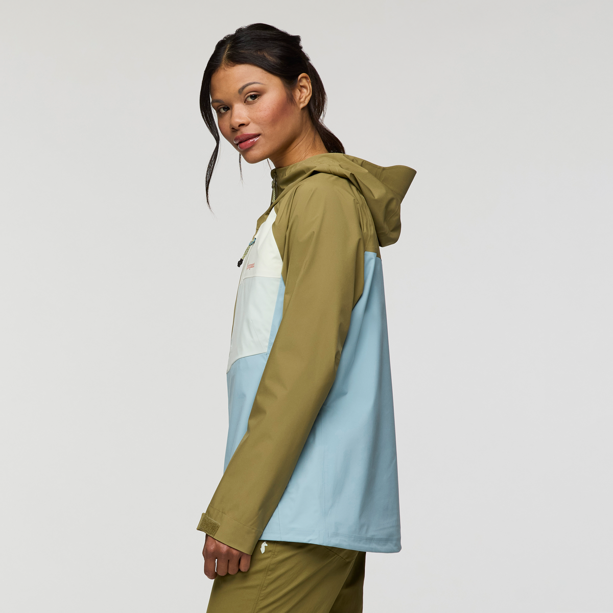Impermeo 3L Hooded Shell Jacket - Women's - Image 3